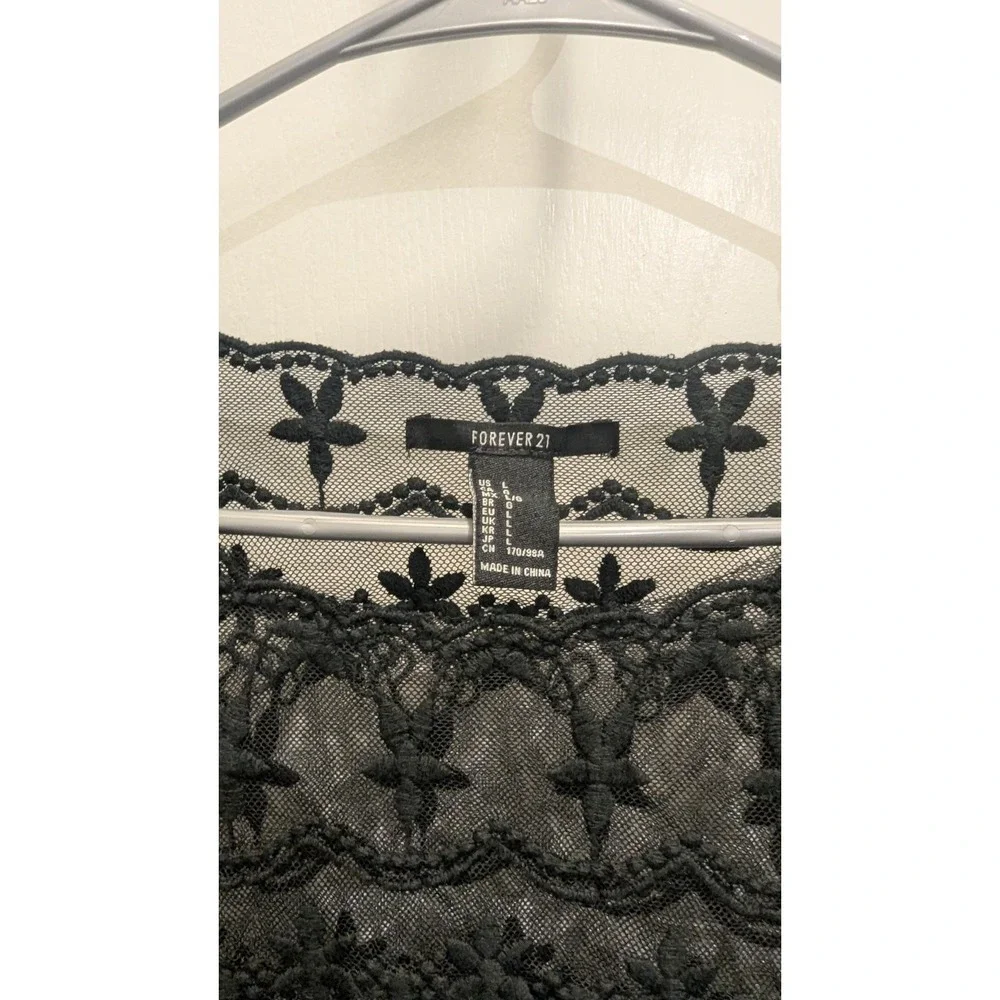 Women's Forever 21 Lace Long Sleeve Black Large‎ - Picture 3 of 5